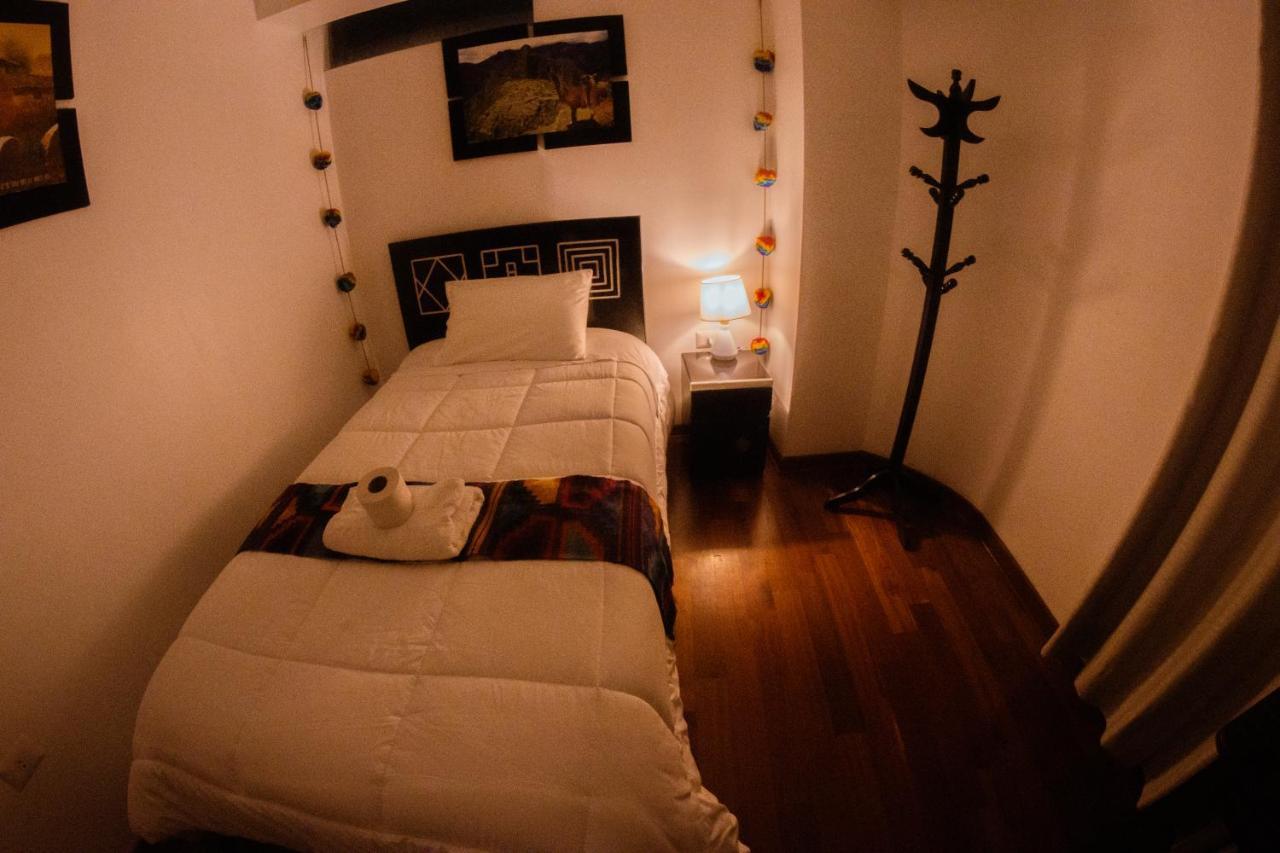 Qolmay Hostel كوسكو المظهر الخارجي الصورة